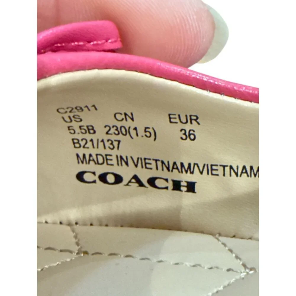 Coach Womens Pink Leather Ballet Flats Sz 5.5 Pointed Toe Bow Gold Hardware EUC